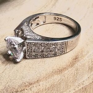 Silver ring round cubic zircon size 5